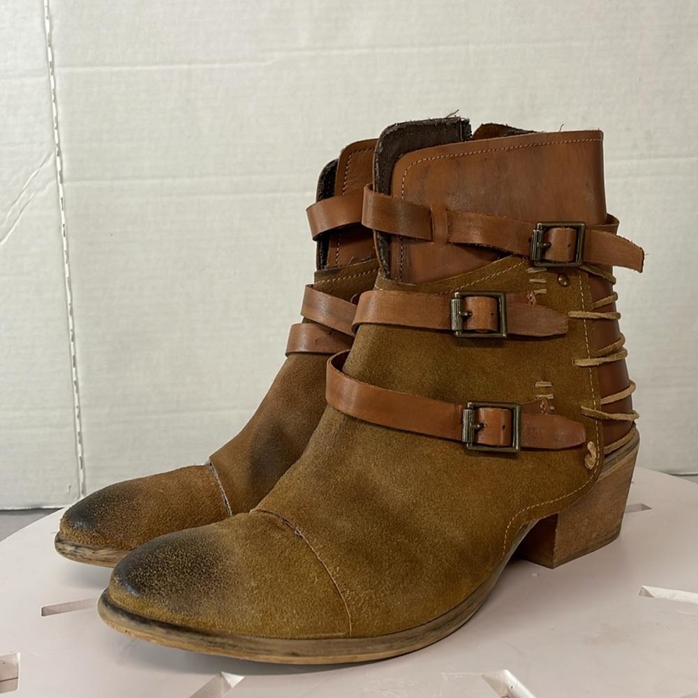 ROAN BY BED STU Womens 7.5 Jag Genuine‎ Leather Suede Ankle Boots Burnished Toes